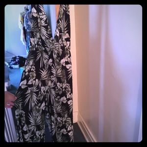 Fashion nova jumpsuit